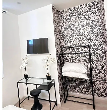 Elegant Sanctuary * Roma