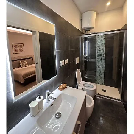 Апартаменты Elegant Sanctuary *